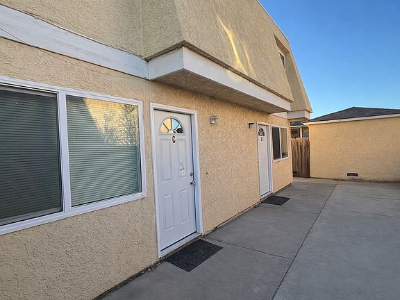 2nd image of 717 E Boone St APT C