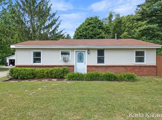 5051 Division Ave N, Comstock Park, MI 49321