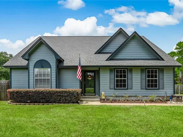 4557 Harrietts Bluff Rd, Woodbine, GA 31569