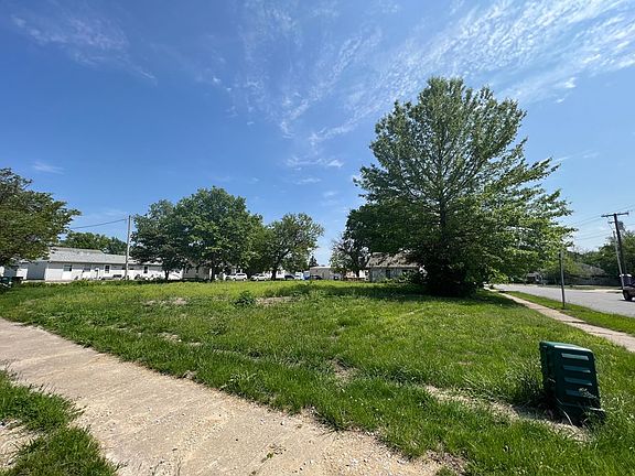 3rd image of 905 S Osteopathy Ave