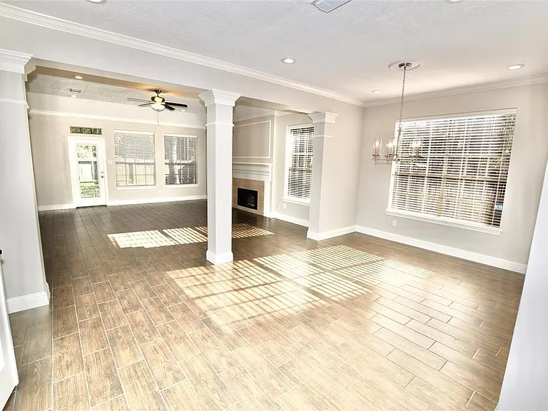 4602 Natural Bridge Dr — Photo 10