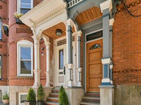 39 Thomas Park APT 4, South Boston, MA 02127