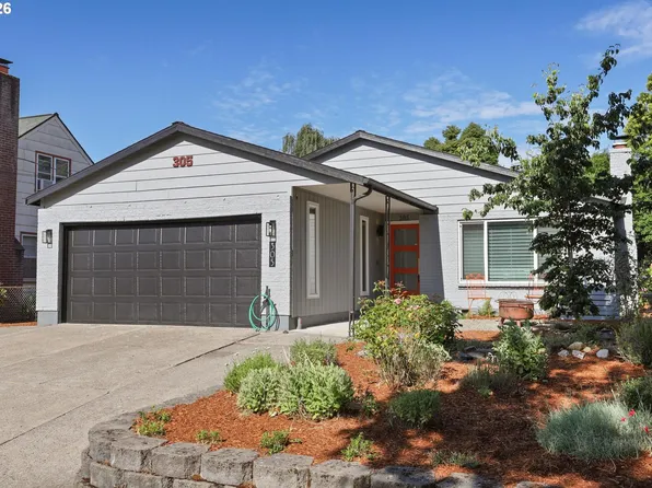 305 SE 84th Ave, Portland, OR 97216