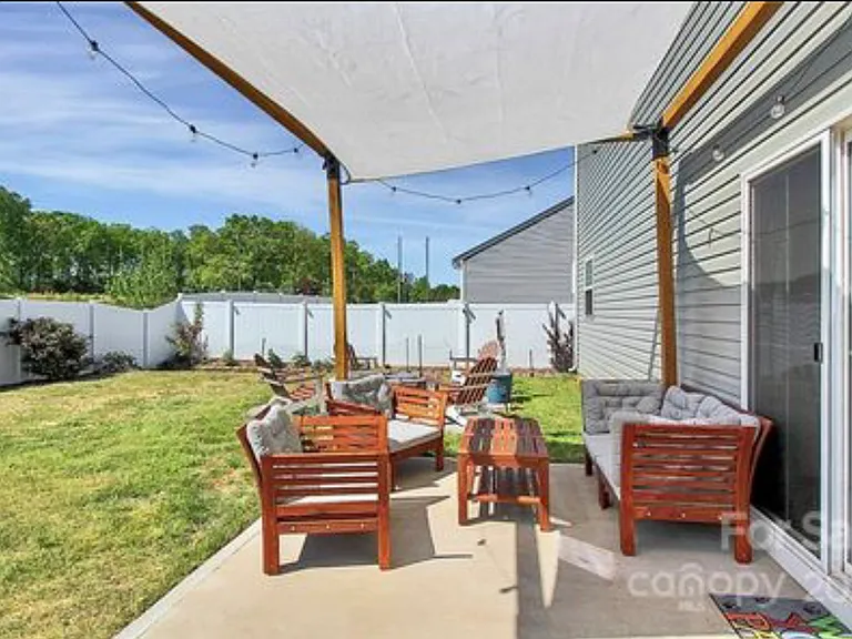 5316 Merwyn Ave — Photo 31