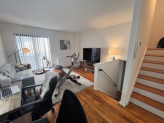 1st image of 325 E 64th St APT 308