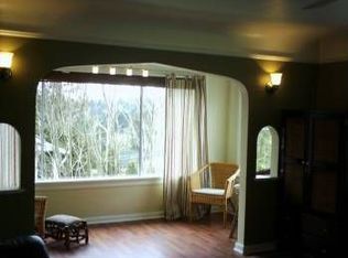 9028 SW 17th Ave, Portland, OR 97219