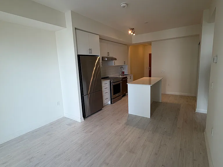 8960 Jane St #1201 — Photo 9
