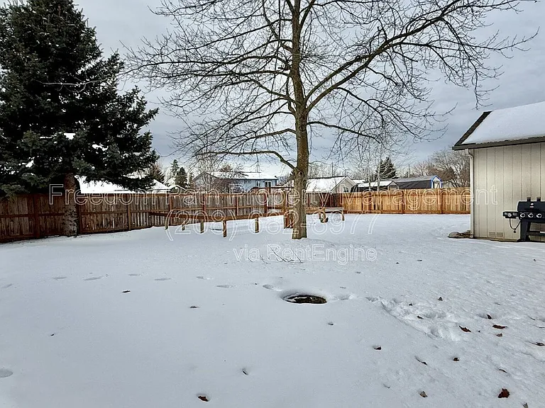 1382 W Tanager Ave — Photo 25
