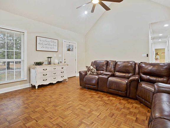 2nd image of 17109 River Place Dr