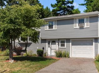 35 Greenleaf Cir, Framingham, MA 01701