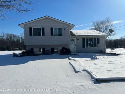 1301 S Michigan Rd, Eaton Rapids, MI, 48827