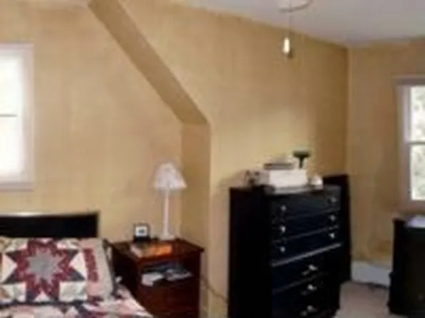 17 Sunnie Ter, West Caldwell, NJ 07006
