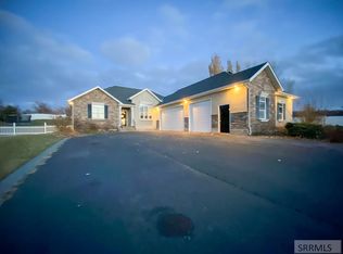 5376 E Lindee Ln, Ammon, ID 83401