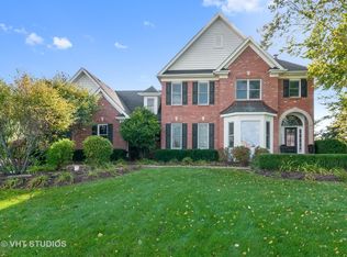 5N566 Creek View Ln, St Charles, IL 60175