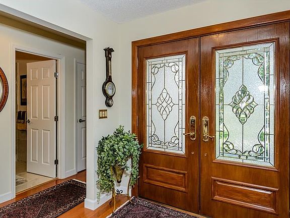 3rd image of 1001 Blue Heron Ct