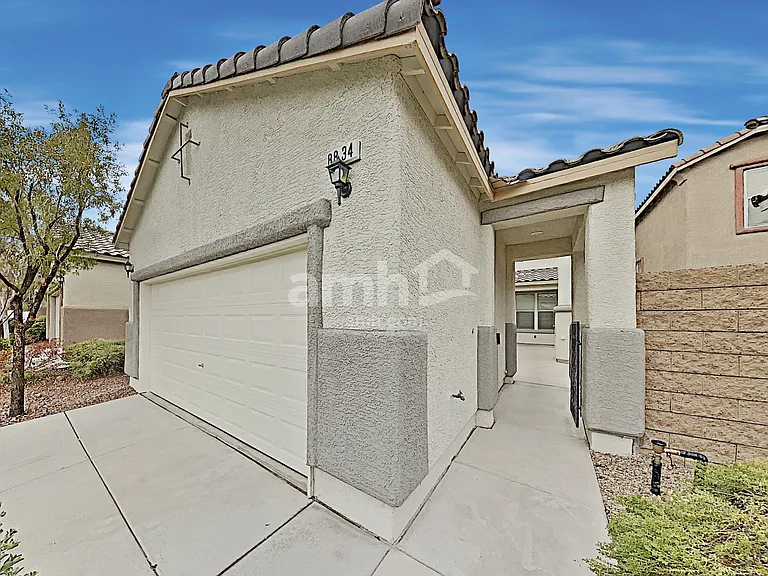 8834 Salvestrin Point Ave — Photo 1