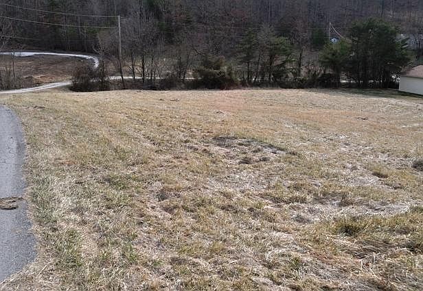 1st image of 0 Allie Ln Lot 18
