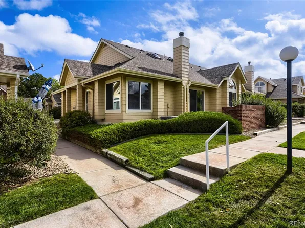 2135 S Troy Way, Aurora, CO 80014