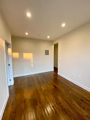 Rented by LRGNY Group, Inc. | media 9