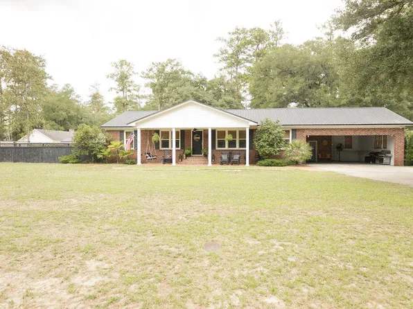 210 Jasmine Dr, Walterboro, SC 29488