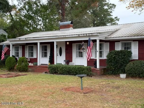 1902 Trent Boulevard, New Bern, NC 28560