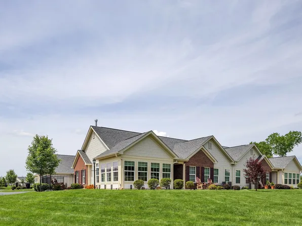 6153 Heatherfield Ct, Harmony, PA 16037