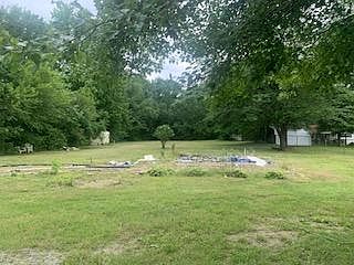 2nd image of 4665 Highway 301