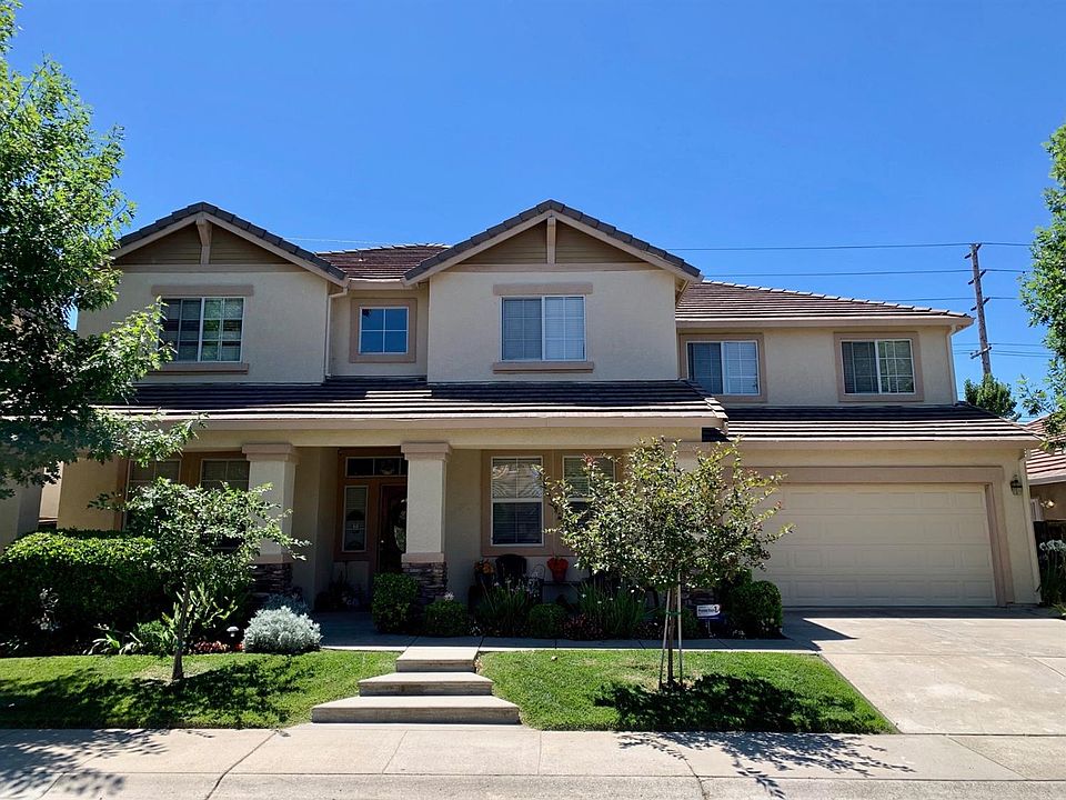 2nd image of 4560 Windsong St