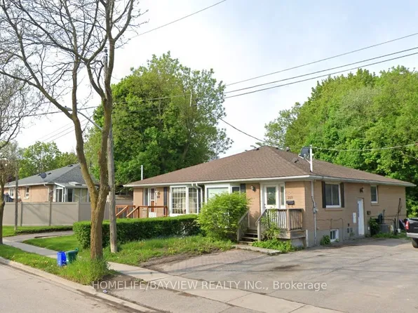 255 Penn Ave, Newmarket, ON L3Y 2S4