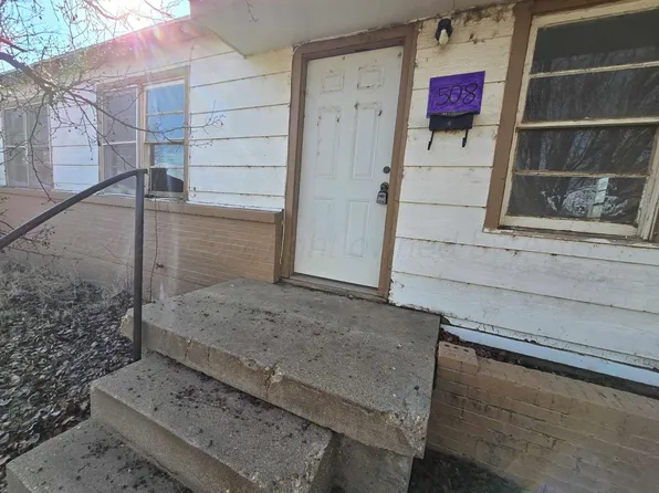 508 S Collins Ave, Tulia, TX 79088