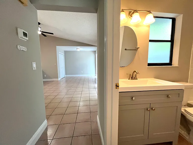 1077 Goldenrod Rd #1077A — Photo 20