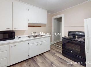 145 Essex St APT B, Bangor, ME 04401