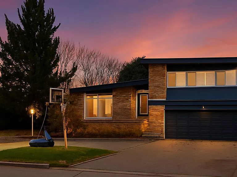 40 Heathview Ave — Photo 3