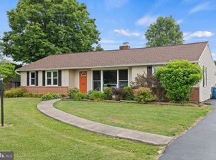 3704 Horizon Dr, Columbia, PA 17512