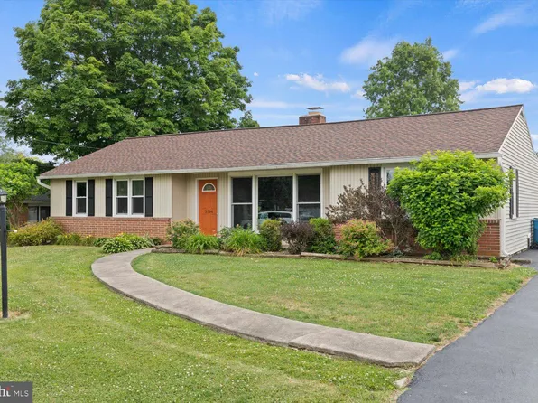 3704 Horizon Dr, Columbia, PA 17512