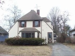 54 California Ave, Springfield, MA 01118
