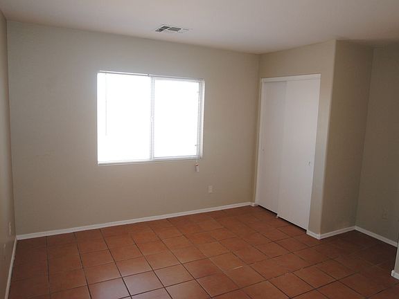 3rd image of 4336 N 113th Dr