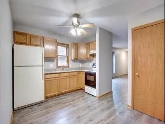 3rd image of 3314 S Chicago Ave APT 2