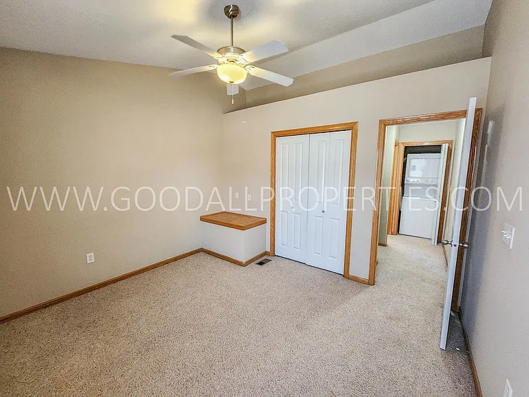 4304 153rd Pl — Photo 10