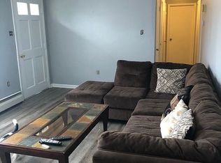 333 Oak Dr, New Cumberland, PA 17070