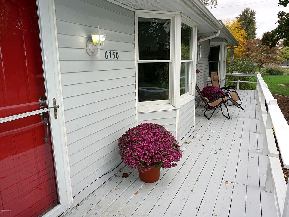 1st image of 6750 Victoria Shore Dr