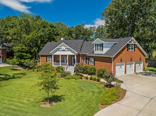 5493 Clearview Dr, North Charleston, SC 29420