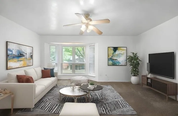 16311 Salinas Ln — Photo 21