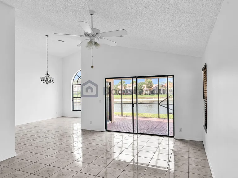 12382 Pleasant Green Way — Photo 33