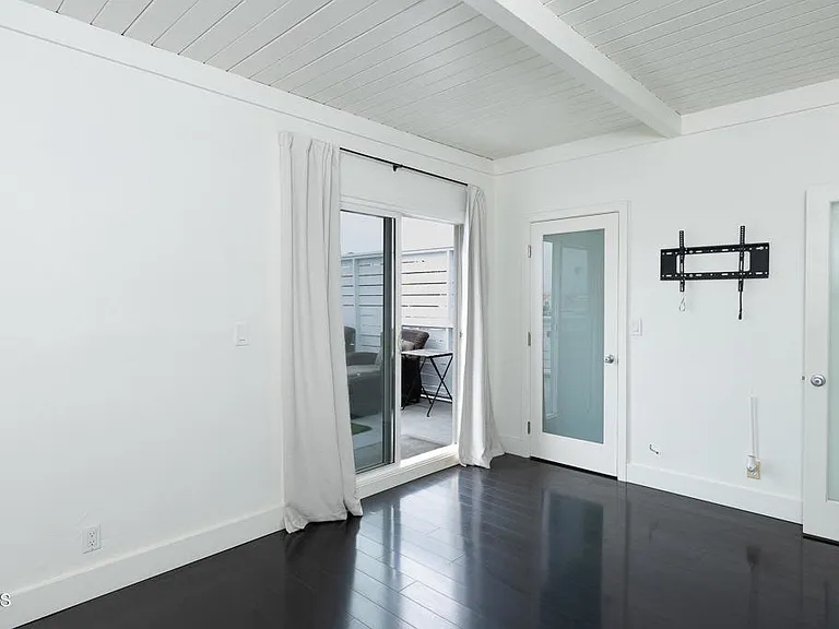 147 Fillmore Ave — Photo 16