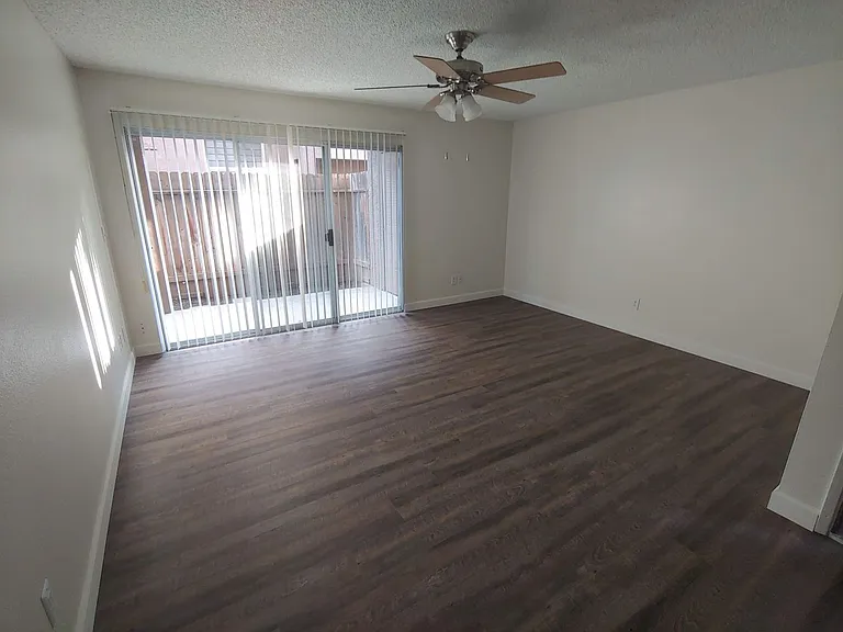 Jackson Park Place — Photo 148