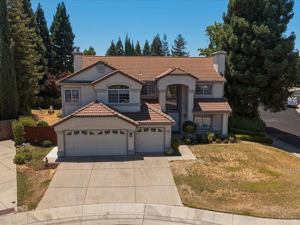 1st image of 100 La Paz Ct