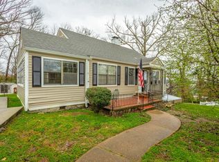 321-325 Pine Ridge Road, Chattanooga, TN 37405