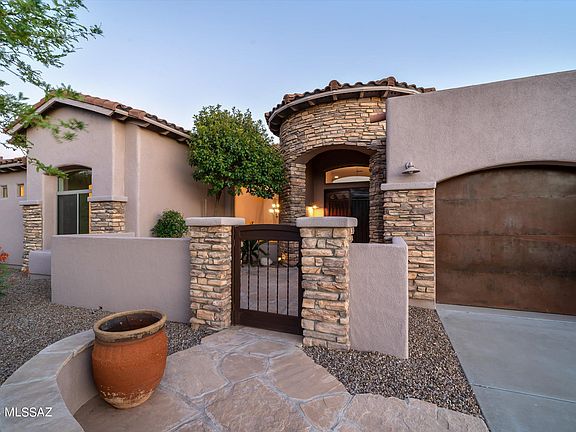 3rd image of 13951 N Sonoran Links Ct