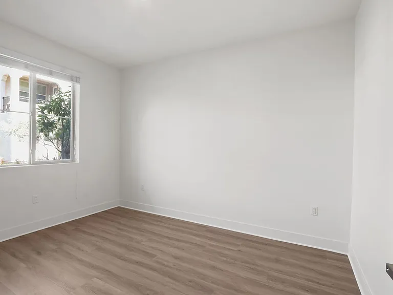 4325 Blazing Star Way — Photo 4